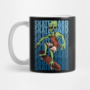 Alien skatebording Mug